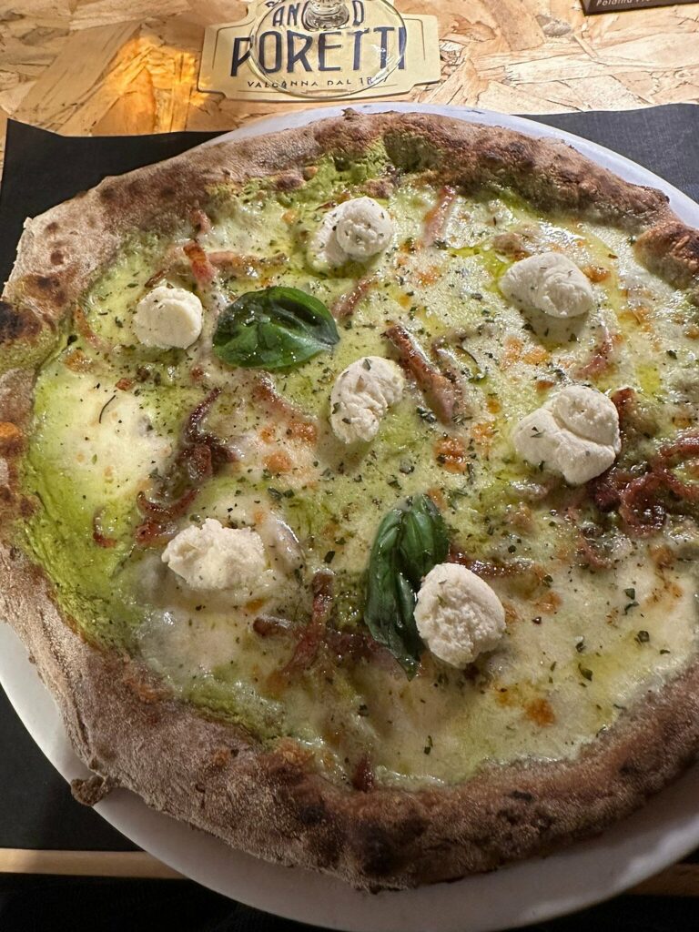 Pizza al pistacchio